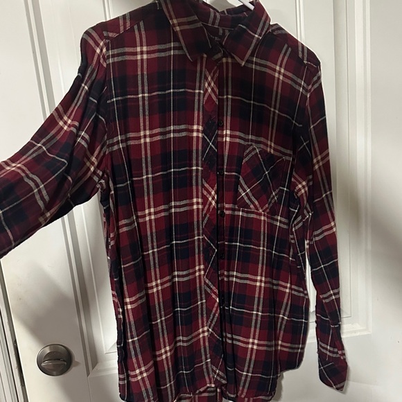 Well Worn Burgundy and White Plaid Button Down Shirt - Picture 1 of 1